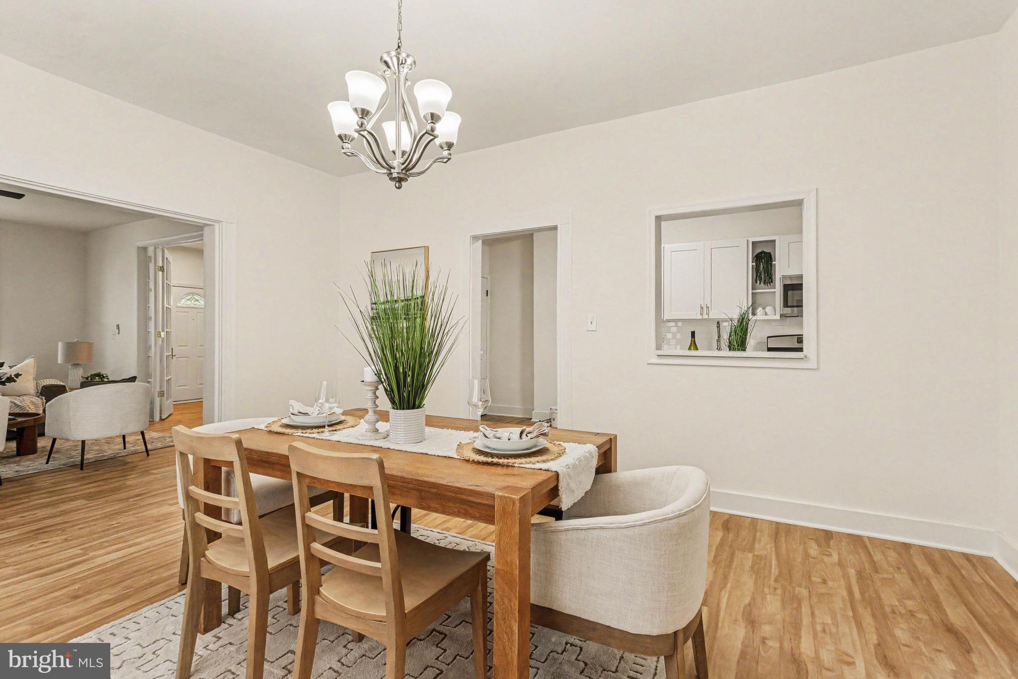MONTEBELLO - Residential