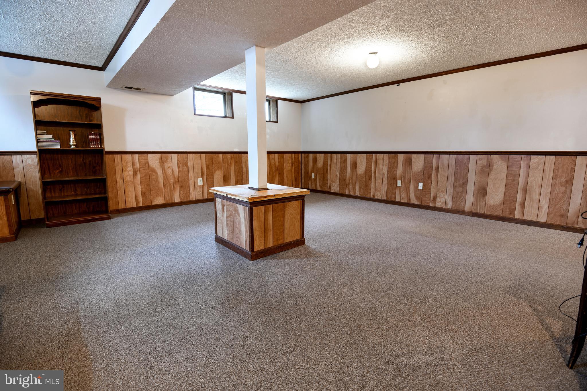 GLADE MANOR - Residential