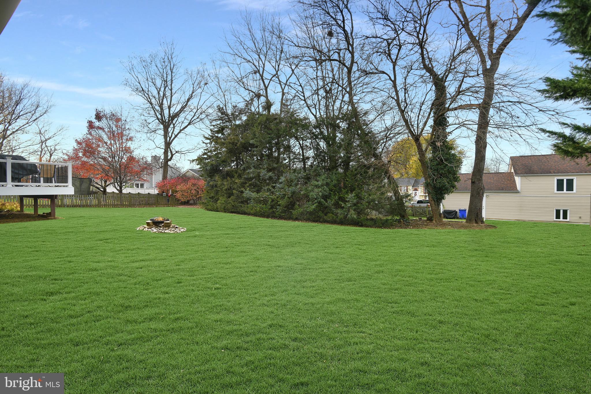 GLADE MANOR - Residential