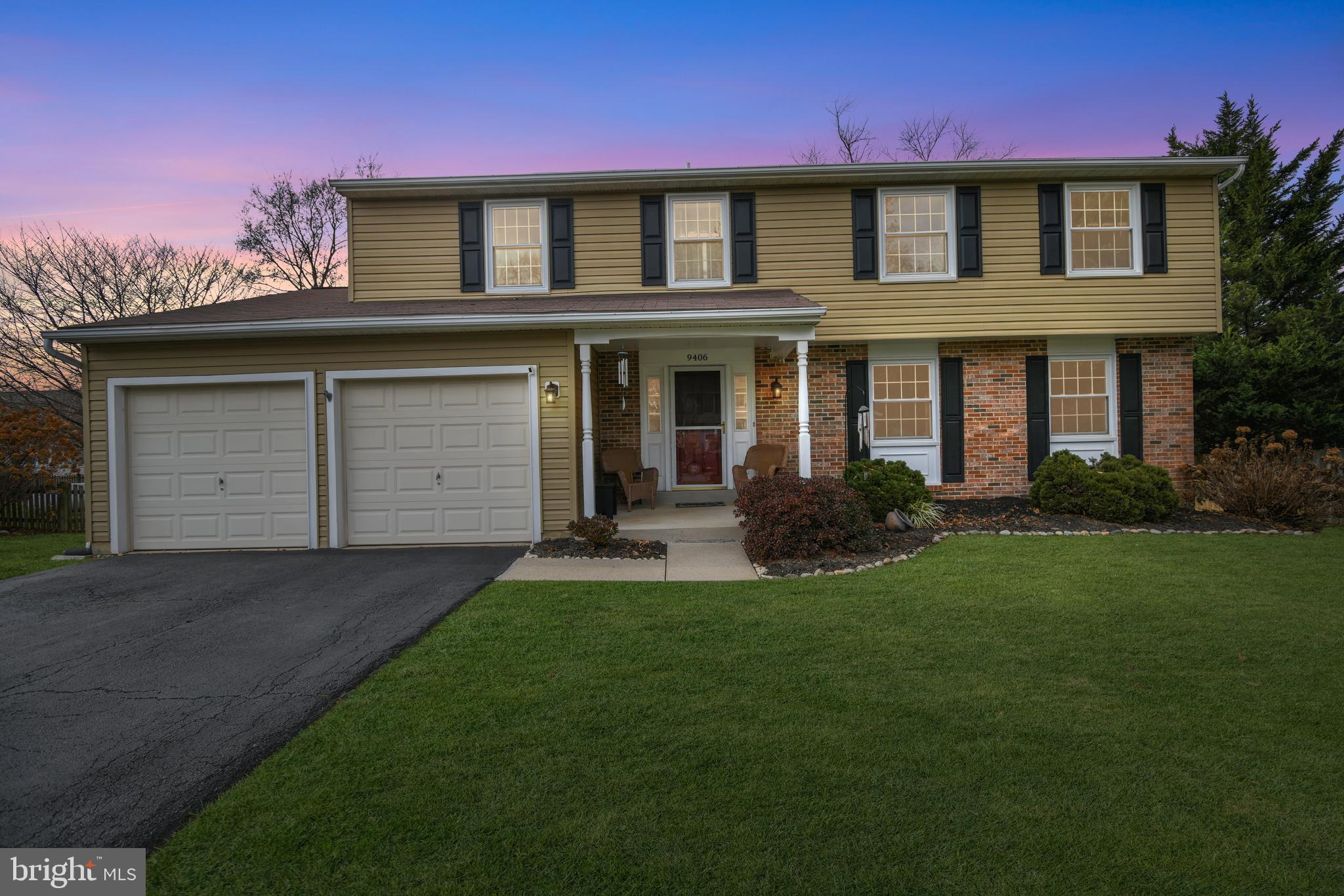 GLADE MANOR - Residential