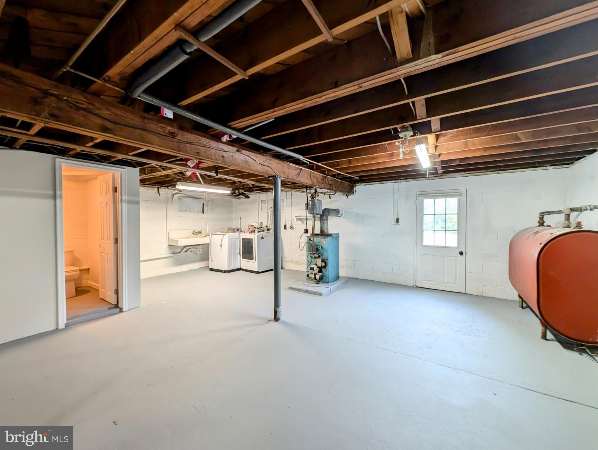 PERRYVILLE - Residential