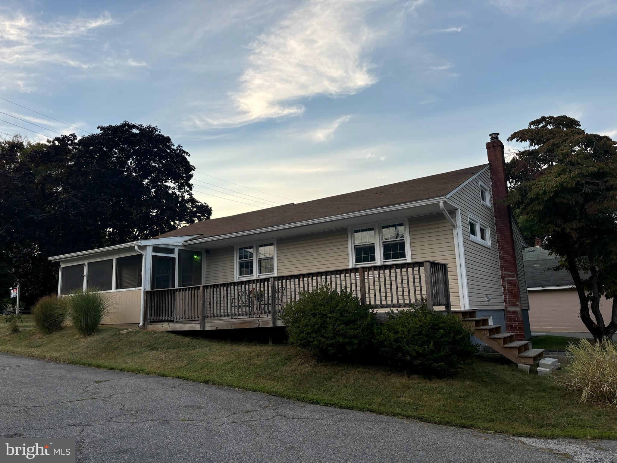 PERRYVILLE - Residential