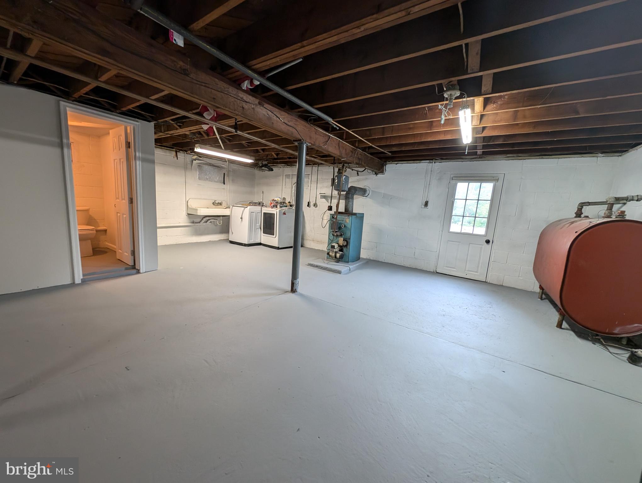 PERRYVILLE - Residential