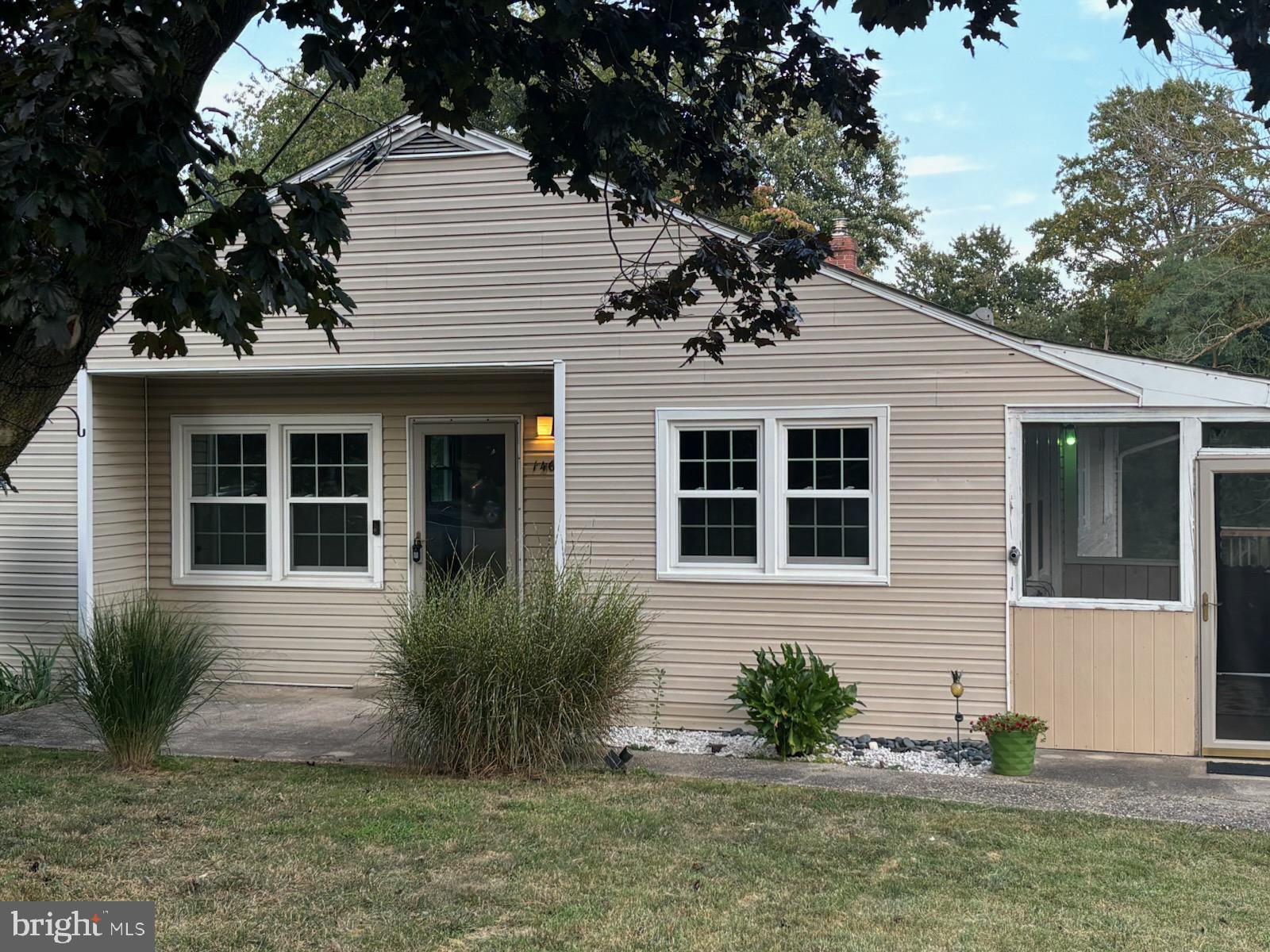 PERRYVILLE - Residential