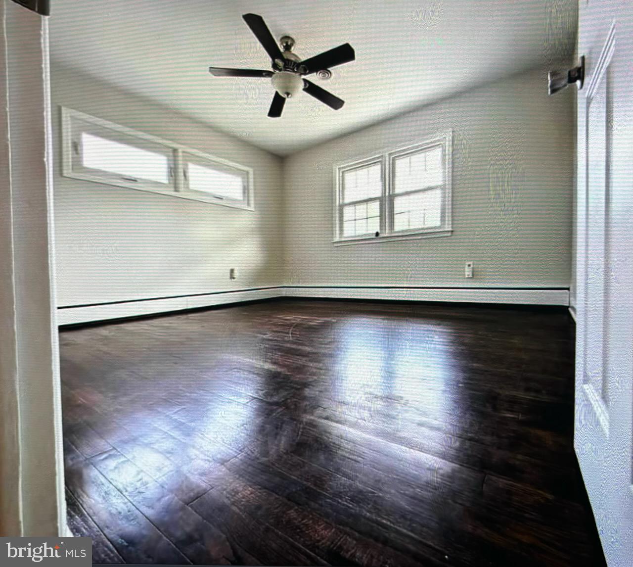 PERRYVILLE - Residential