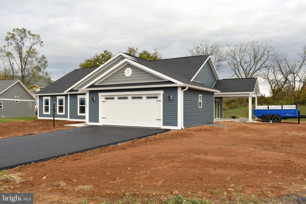 Photo of 1497 Treeline Drive, CHAMBERSBURG, PA 17202 (MLS # PAFL2030116)