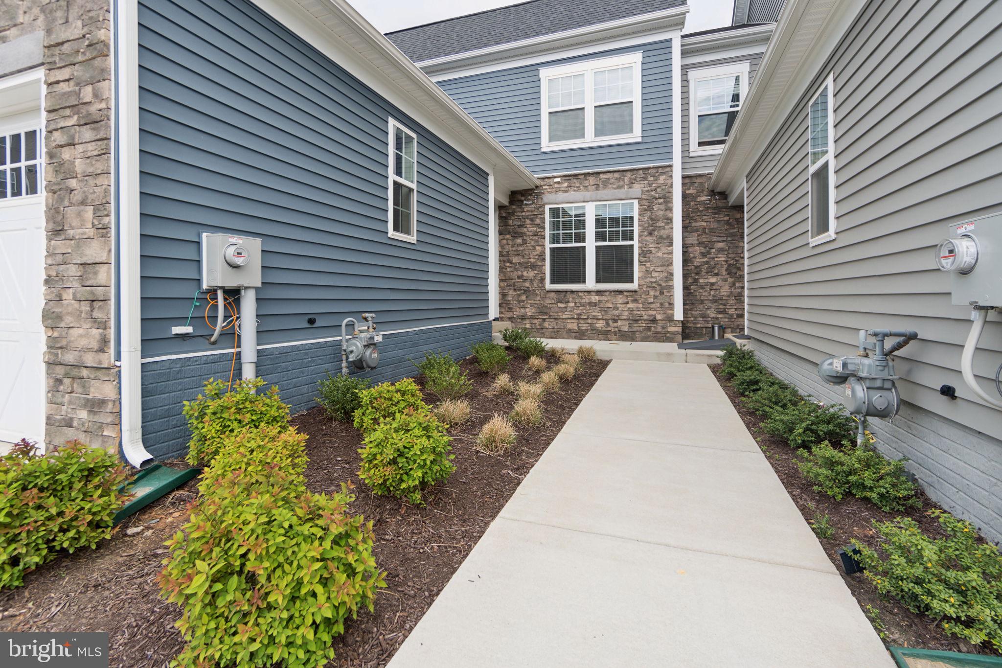 CABIN BRANCH - Residential