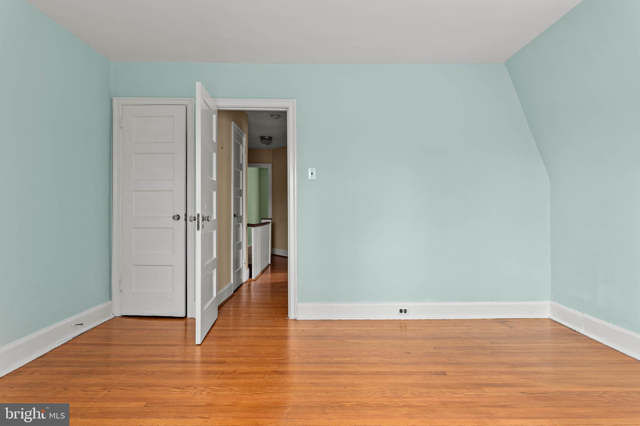 PENN WYNNE - Residential