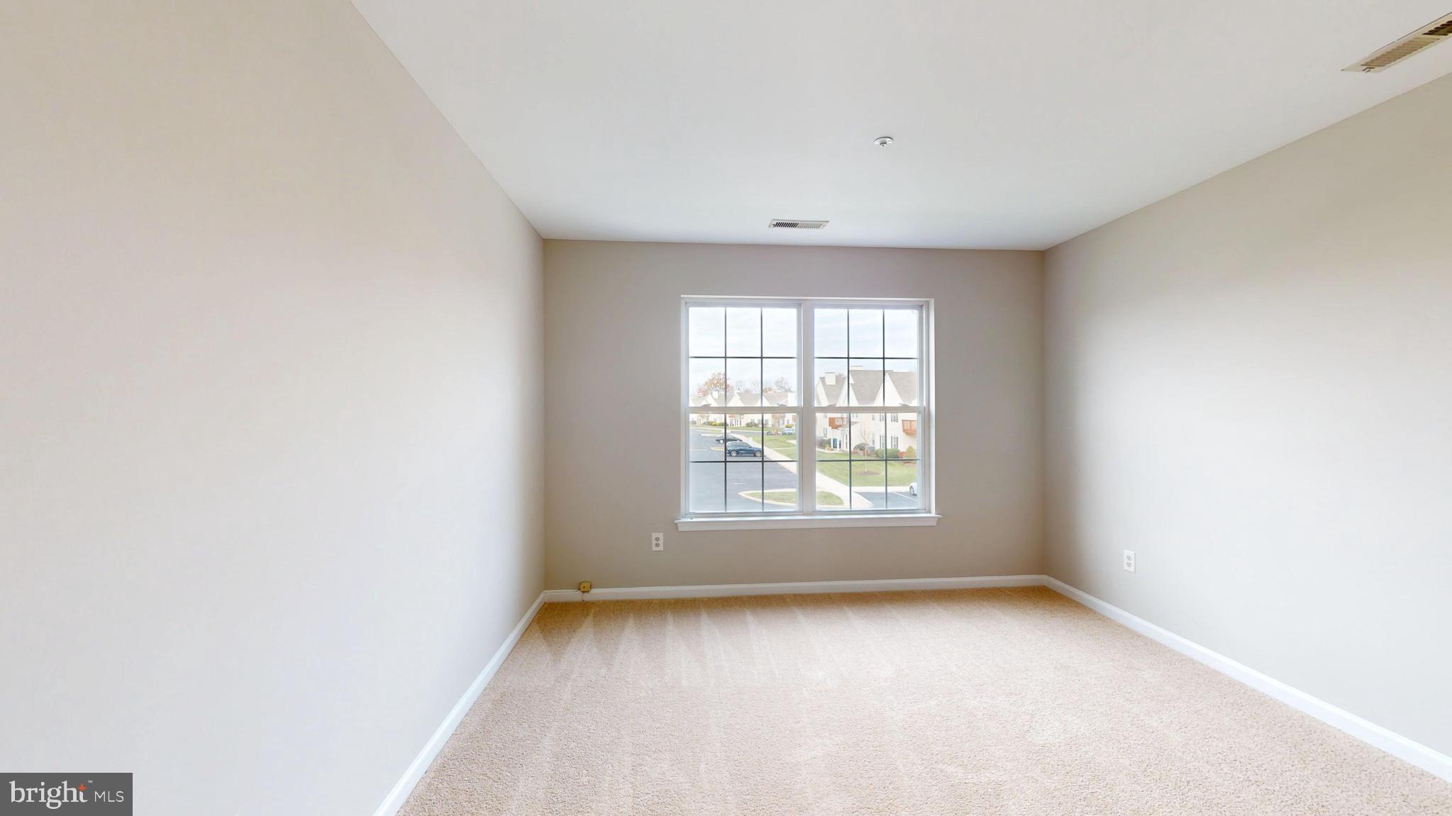 WALNUT BANK FARMS - Residential