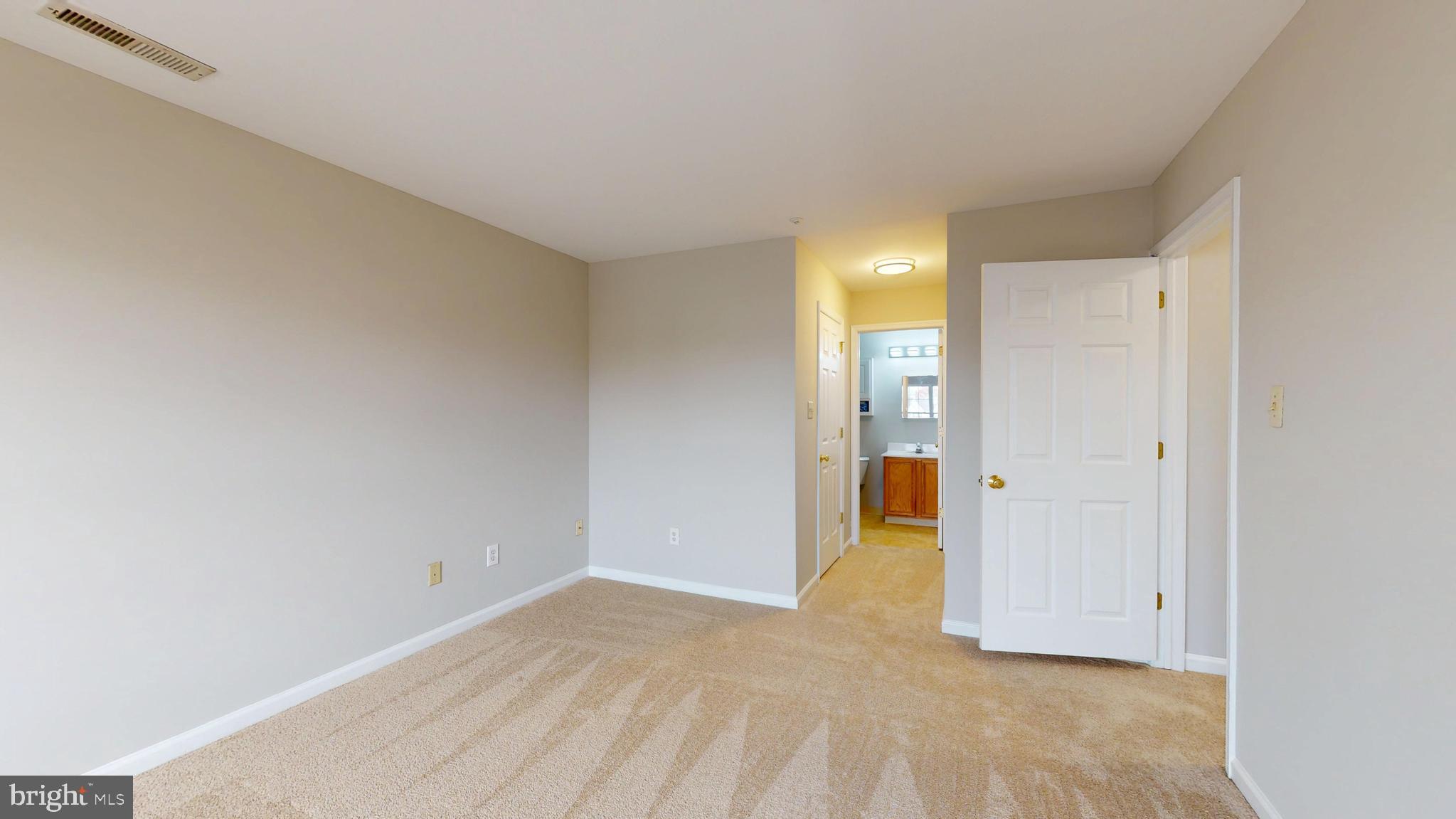 WALNUT BANK FARMS - Residential