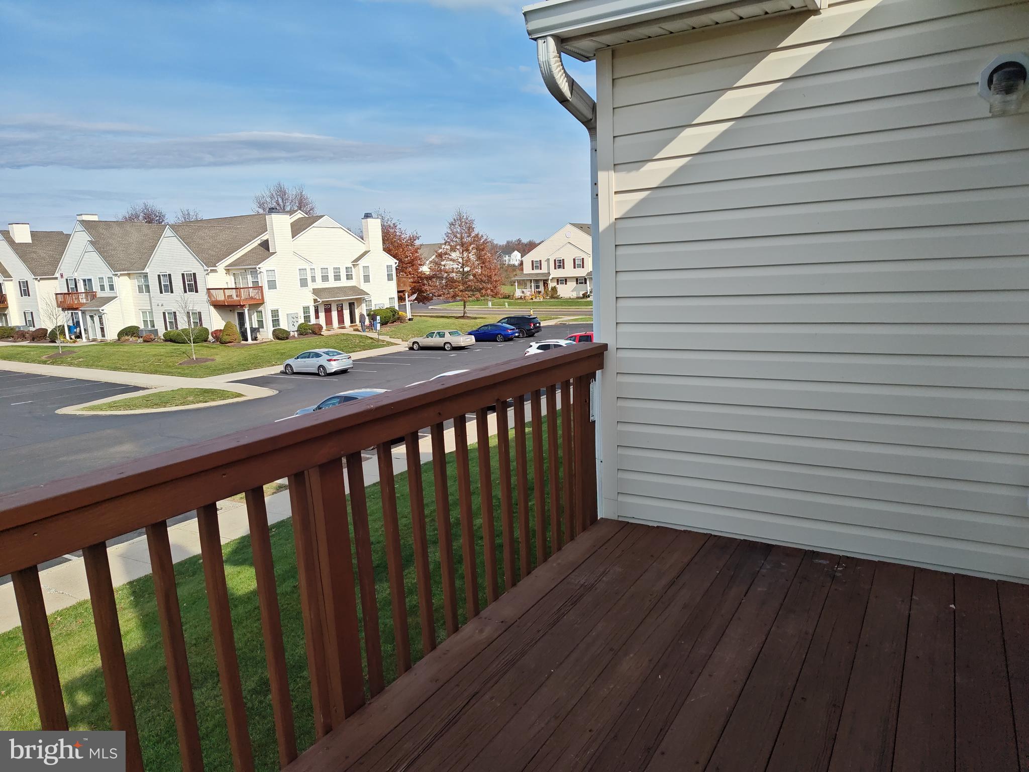 WALNUT BANK FARMS - Residential