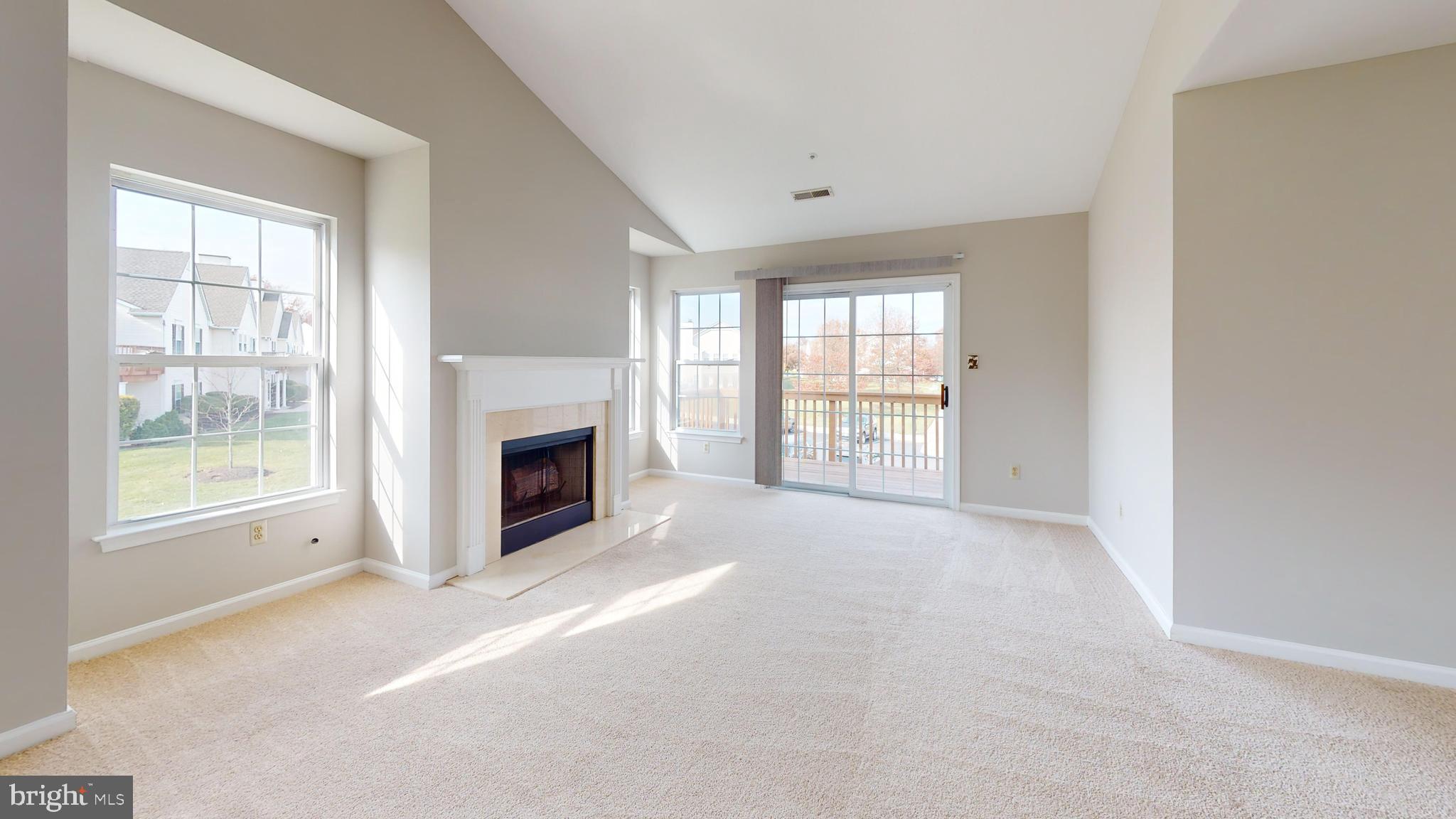 WALNUT BANK FARMS - Residential