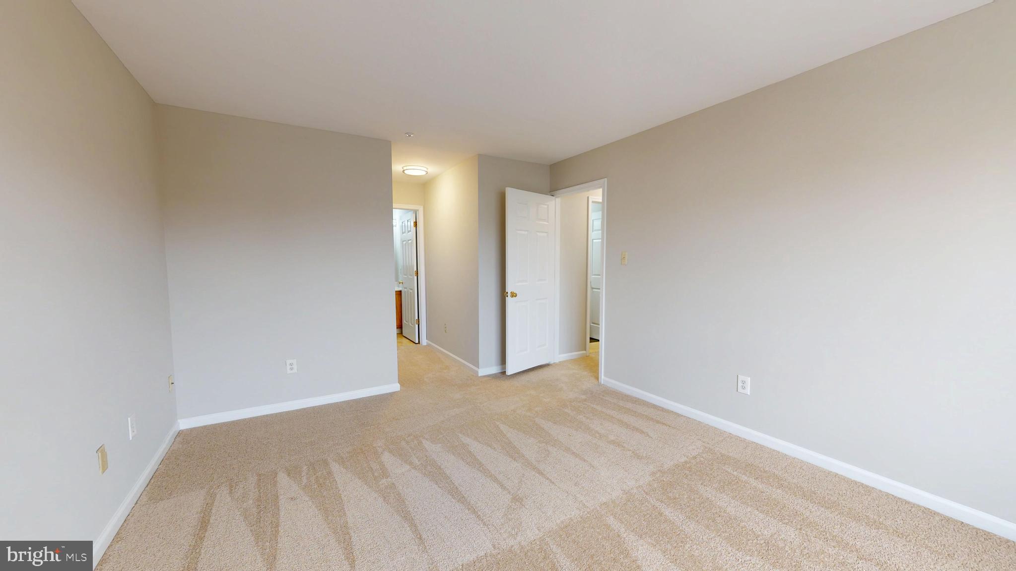 WALNUT BANK FARMS - Residential