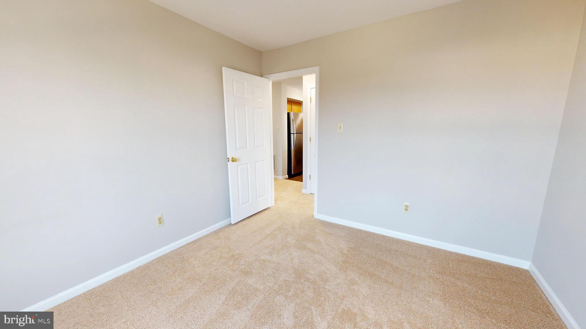 WALNUT BANK FARMS - Residential