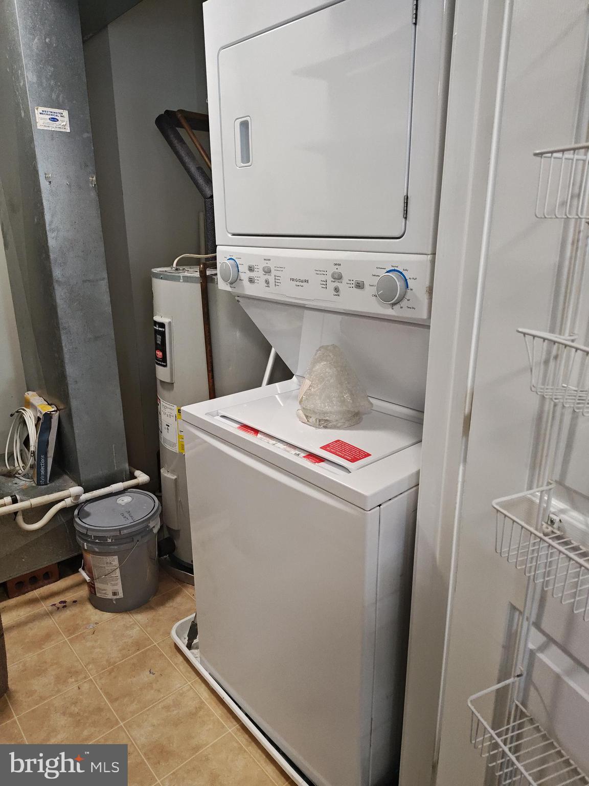 WALNUT BANK FARMS - Residential