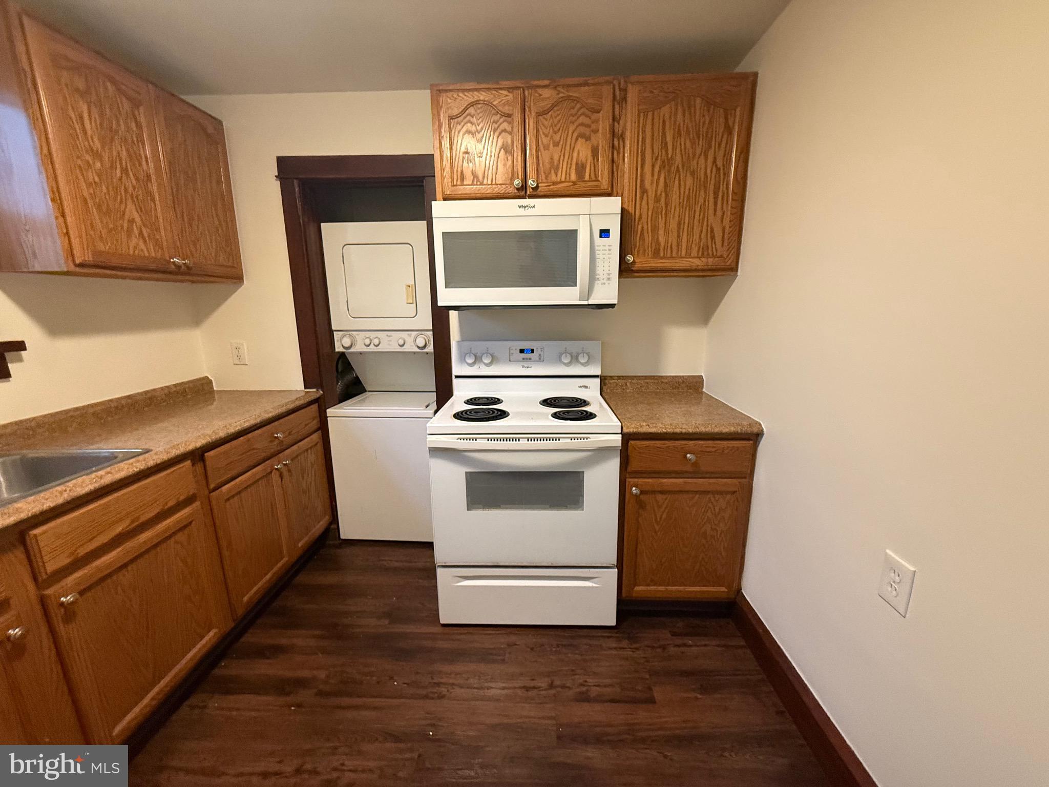 266 Apt B2 SHELL ROAD