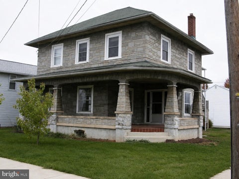 Multifamily For Sale - 112 N Strawberry Street<br/> FREDERICKSBURG, PA 17026