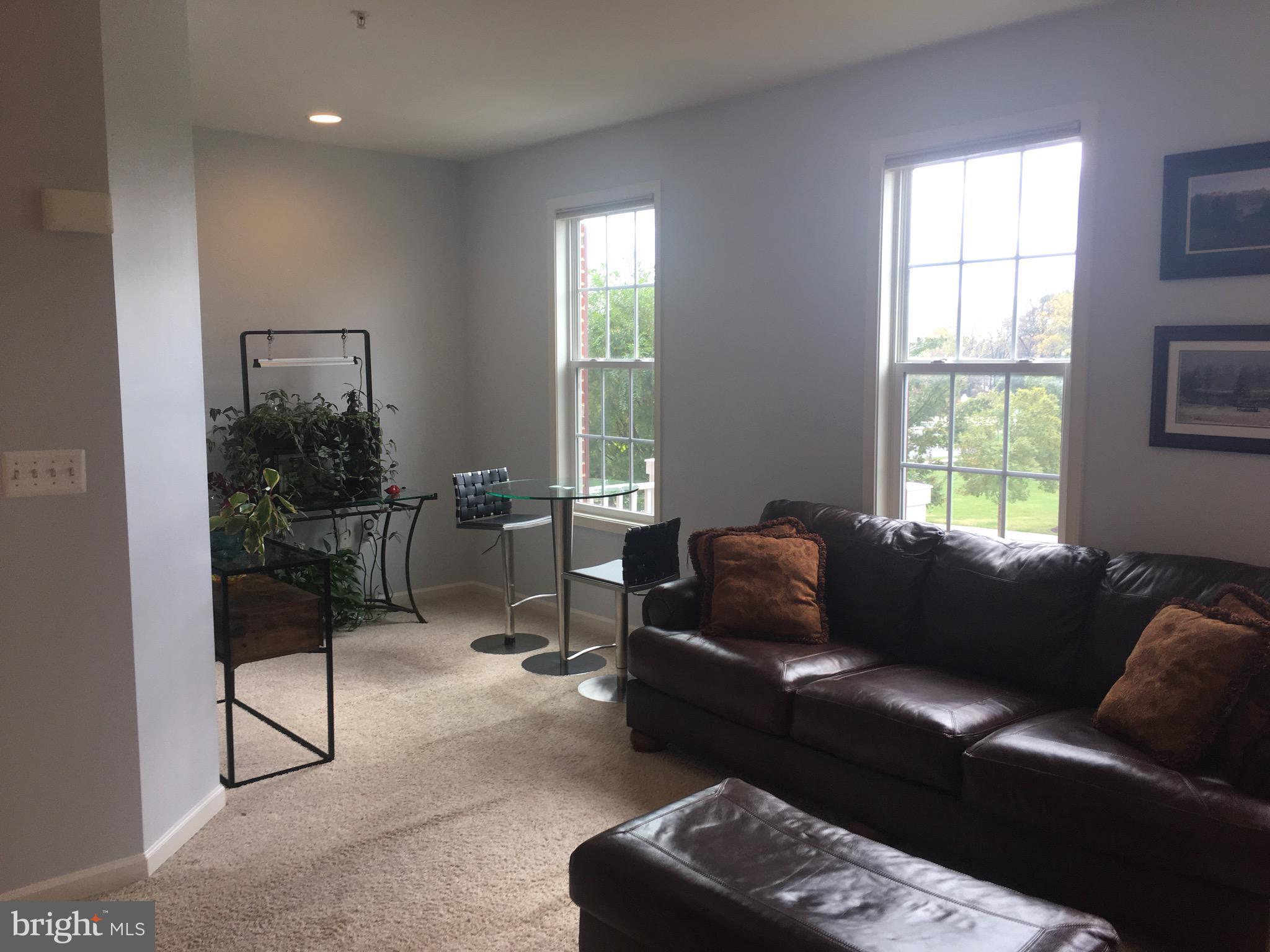 POPLAR RUN - Residential