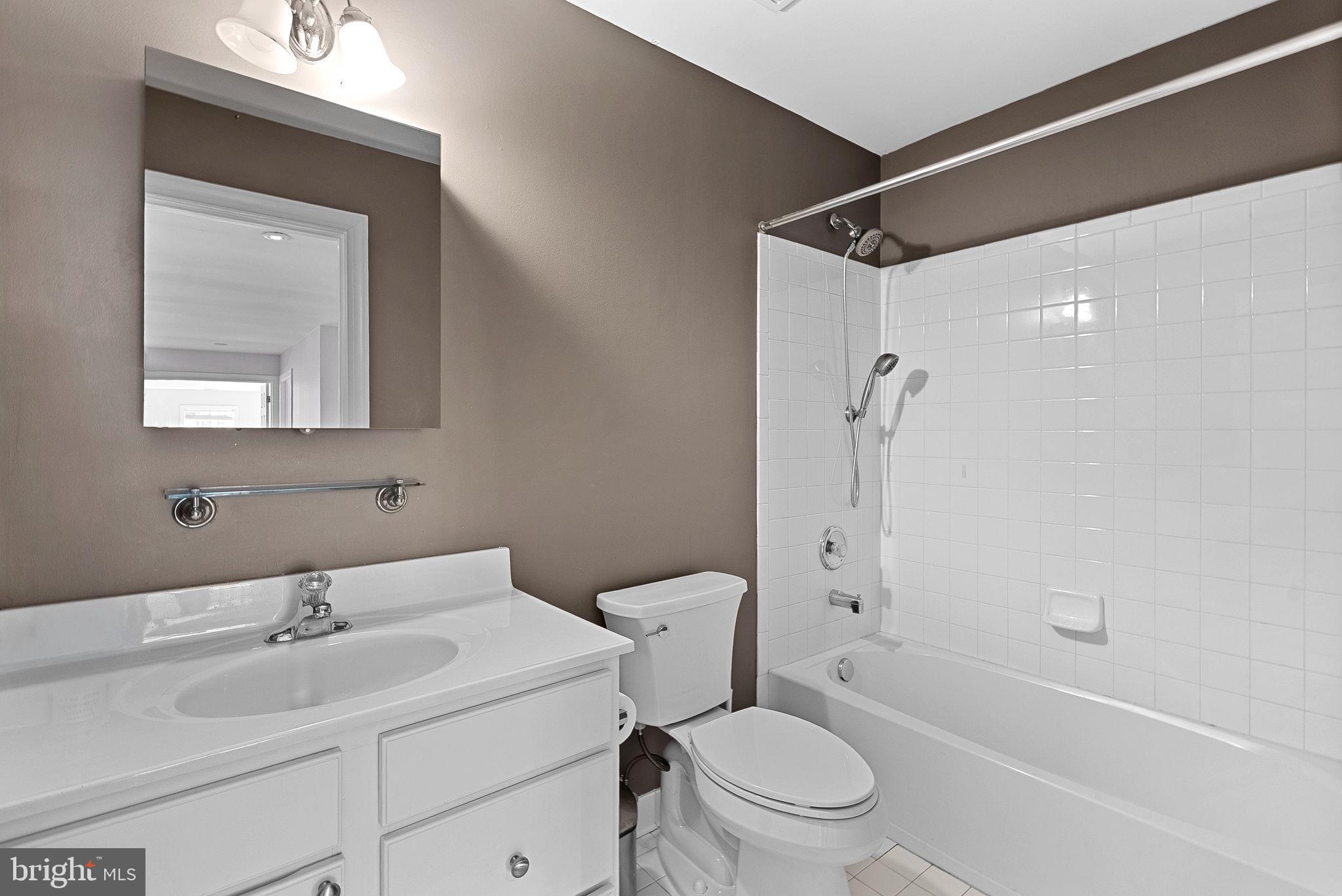 HAMLETS OF BLUE RIDGE - Residential