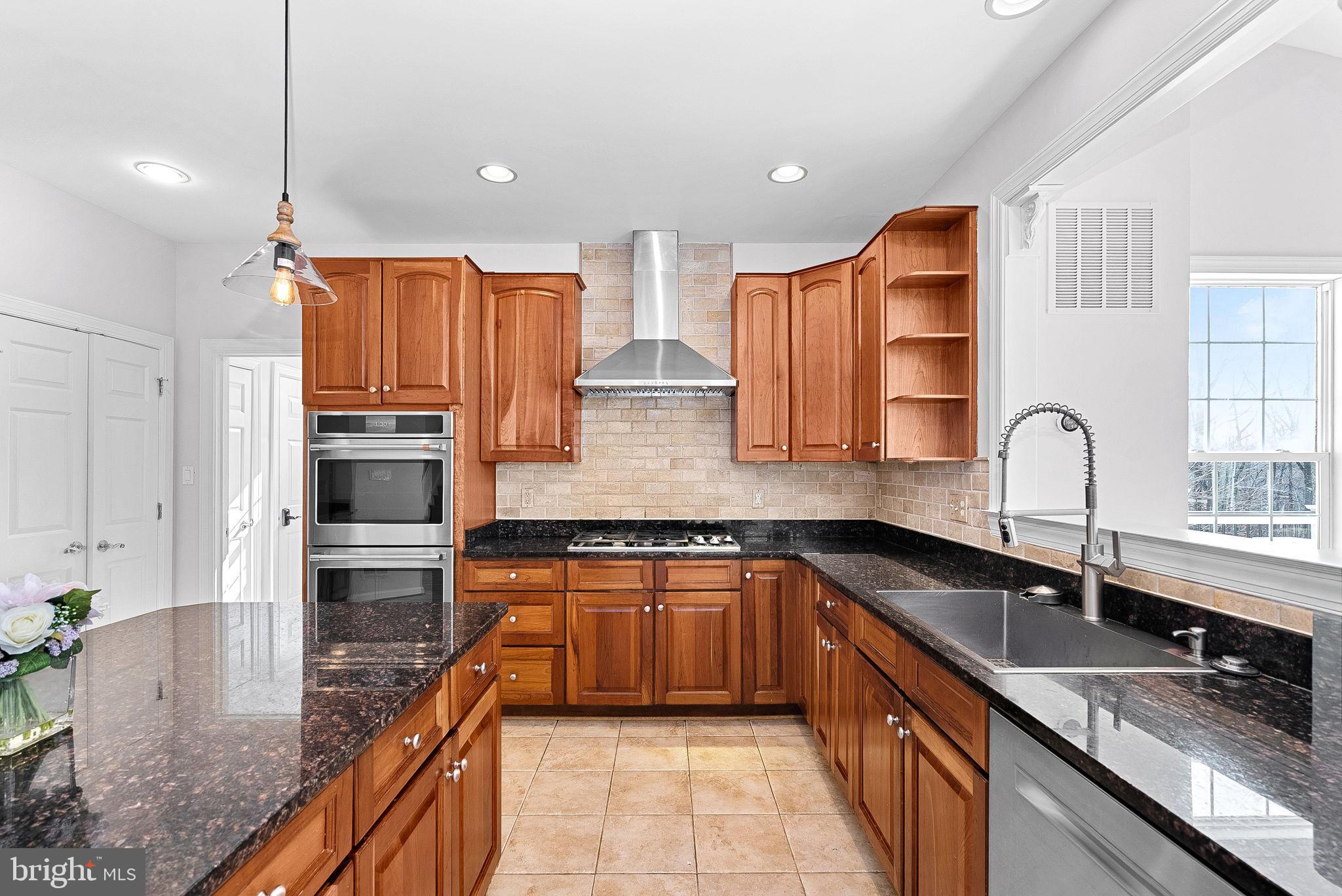 HAMLETS OF BLUE RIDGE - Residential