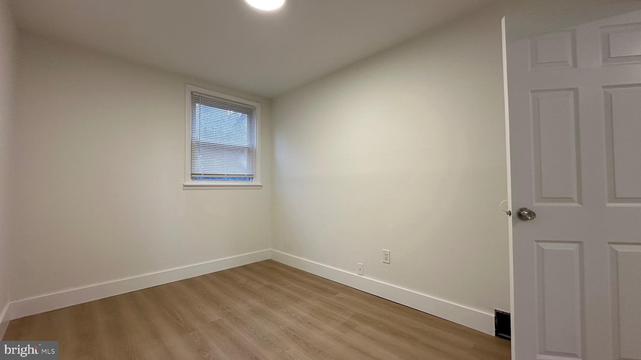 ROXBOROUGH - Residential Lease