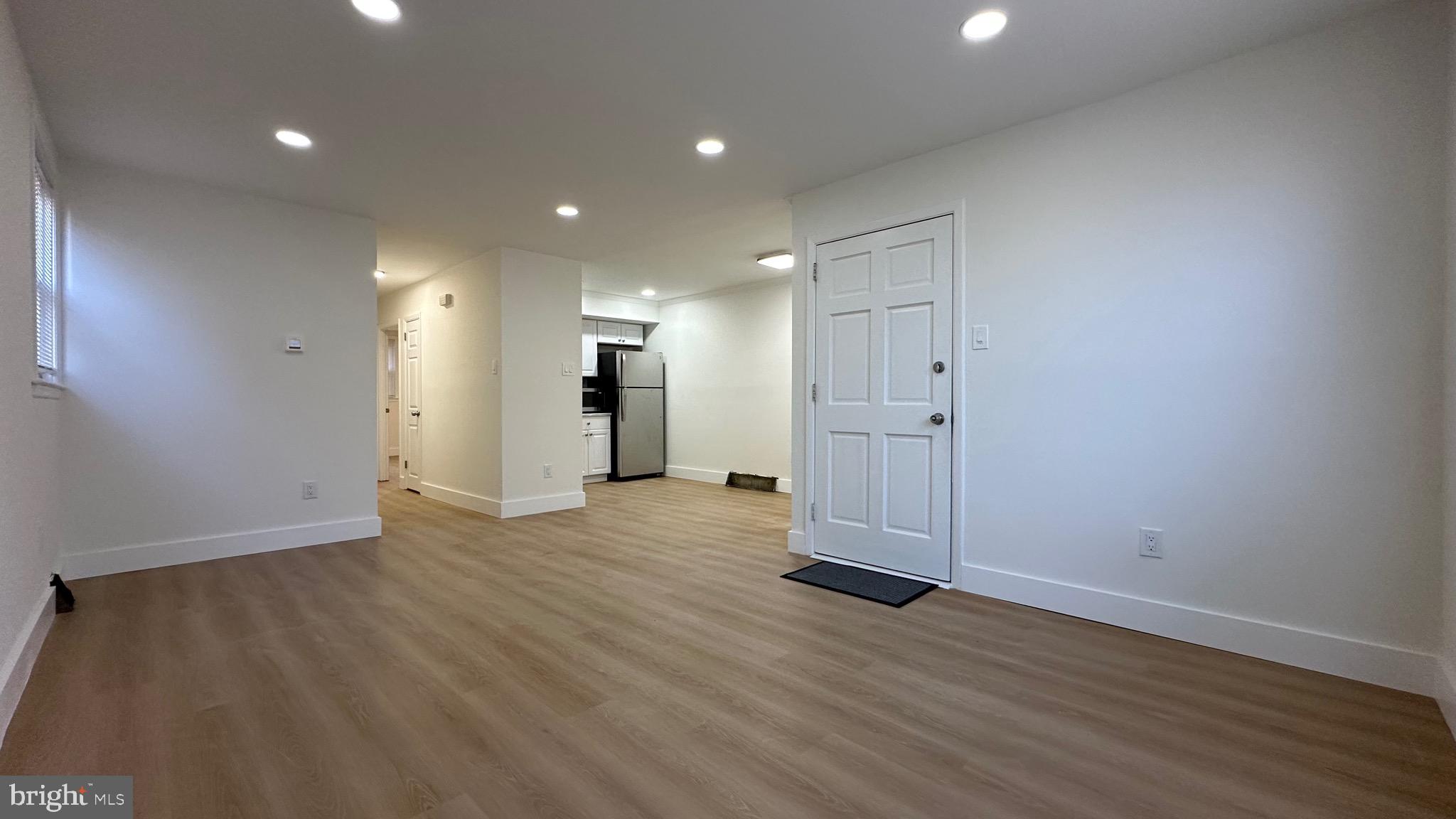 ROXBOROUGH - Residential Lease