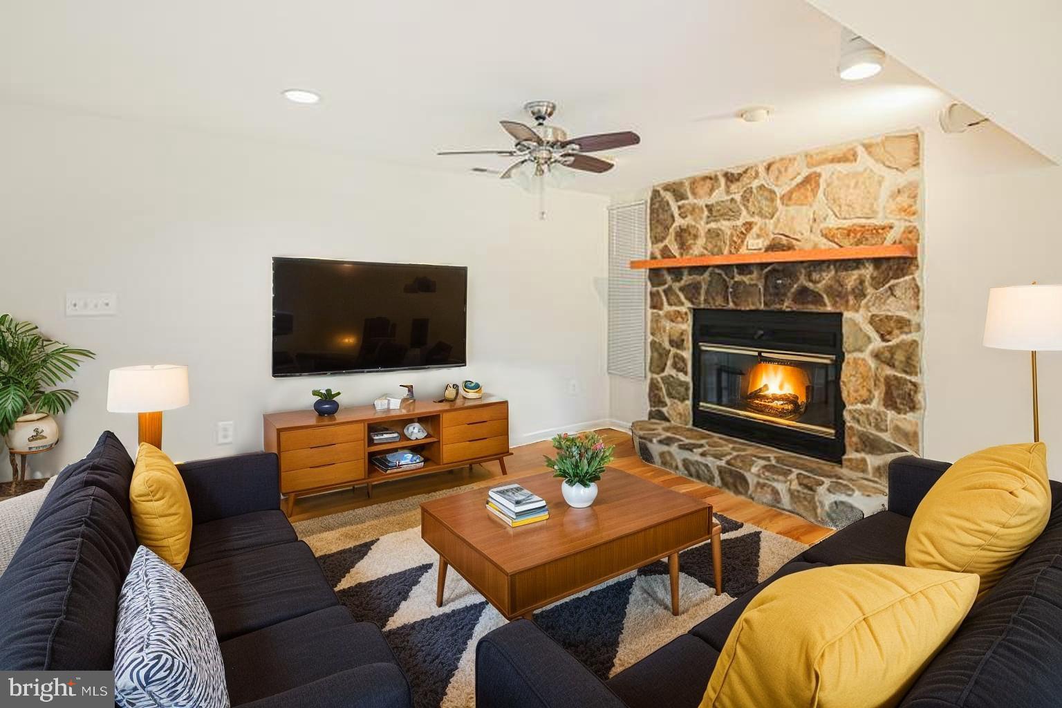 VILLAGE OF KINGS CONTRIVANCE - Residential