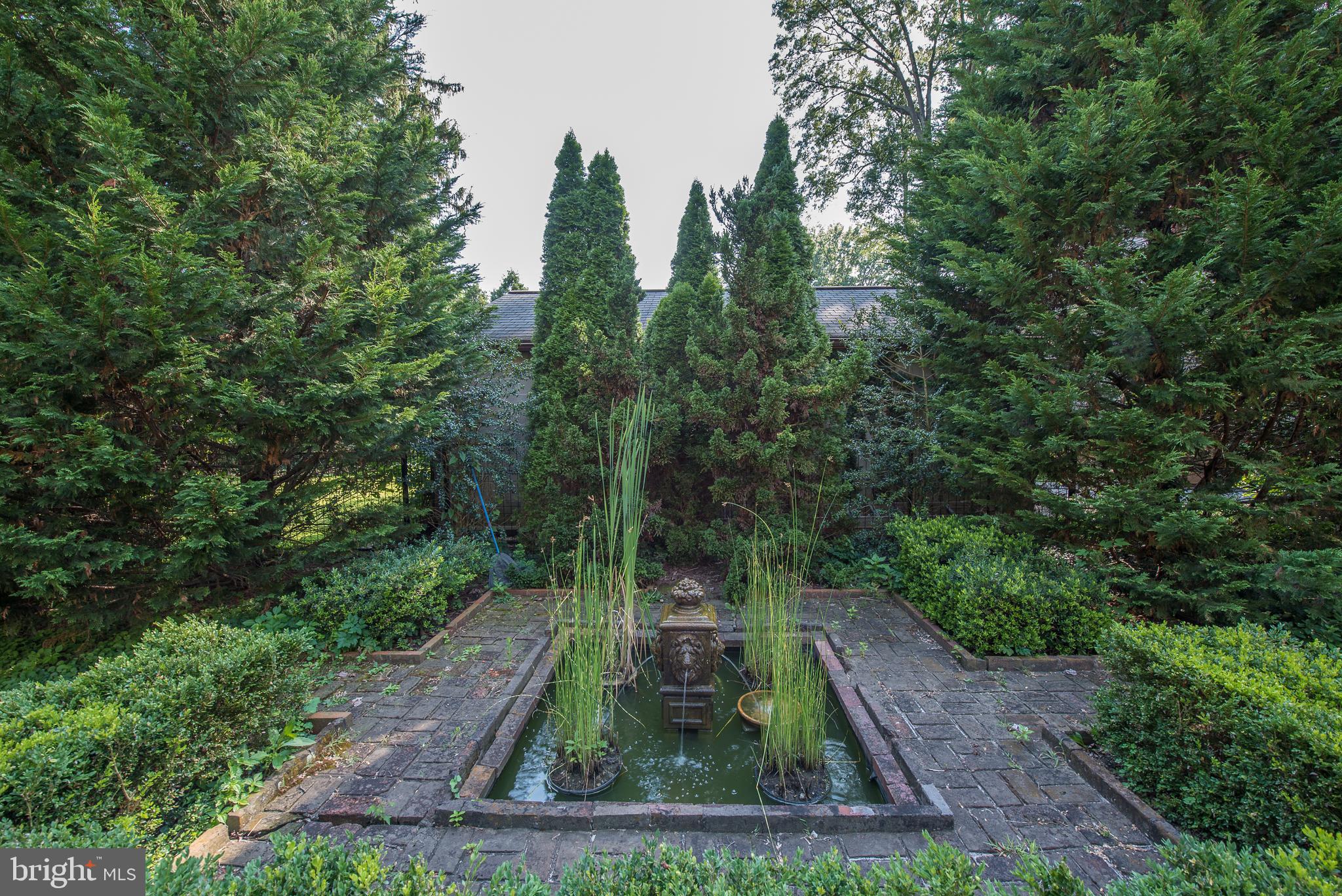 NORTH WAYNE - Residential