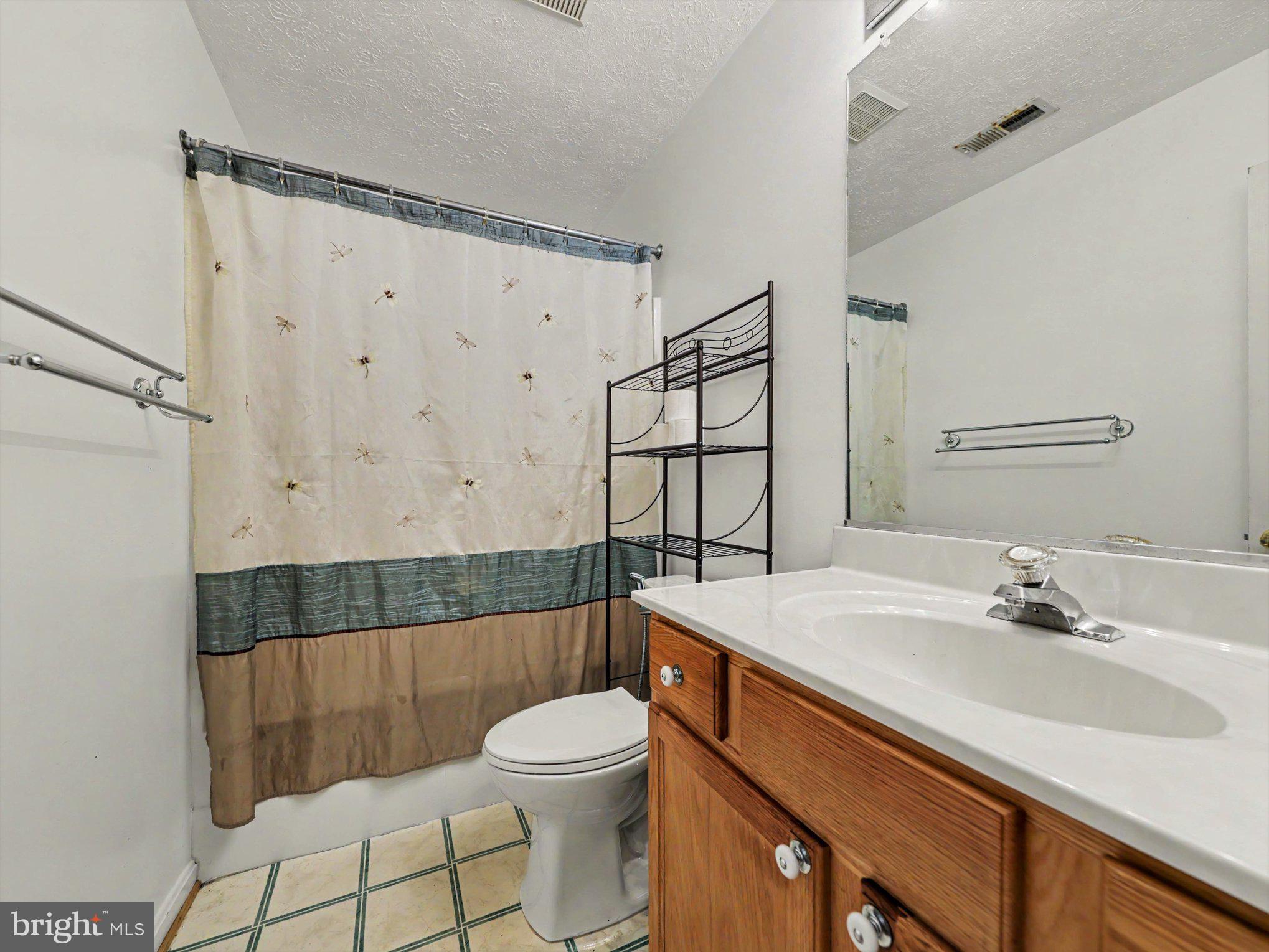 CROWN GRANT - Residential