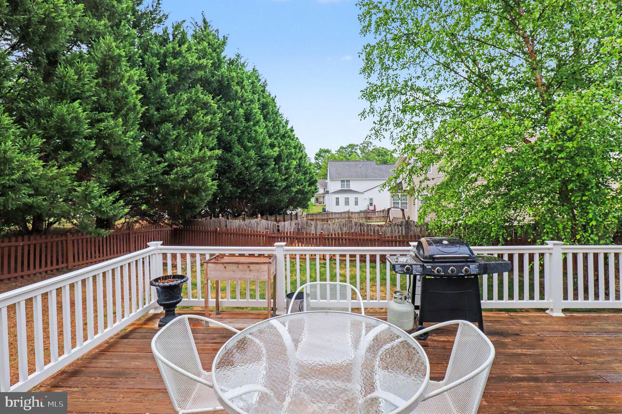 CROWN GRANT - Residential