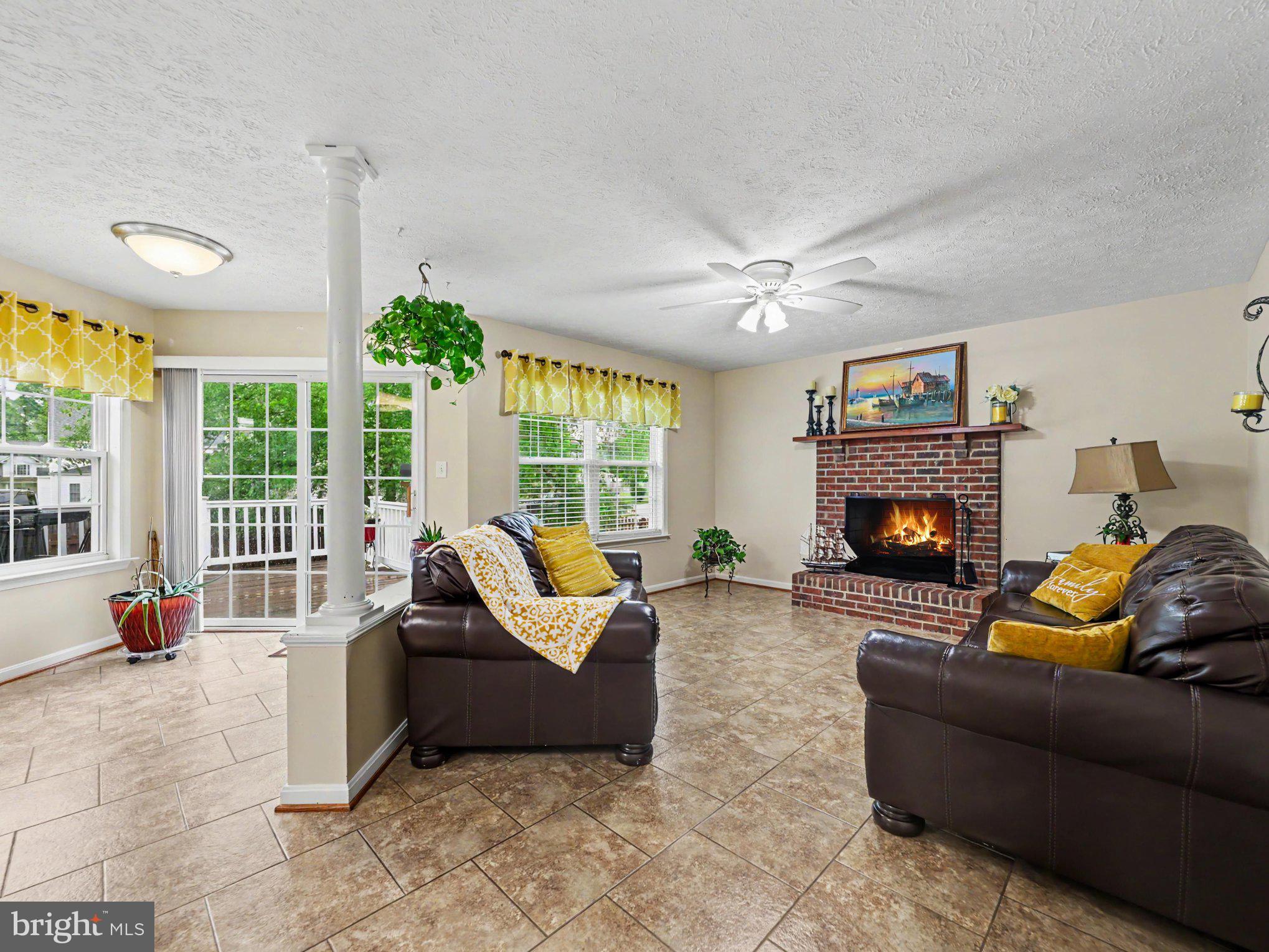 CROWN GRANT - Residential