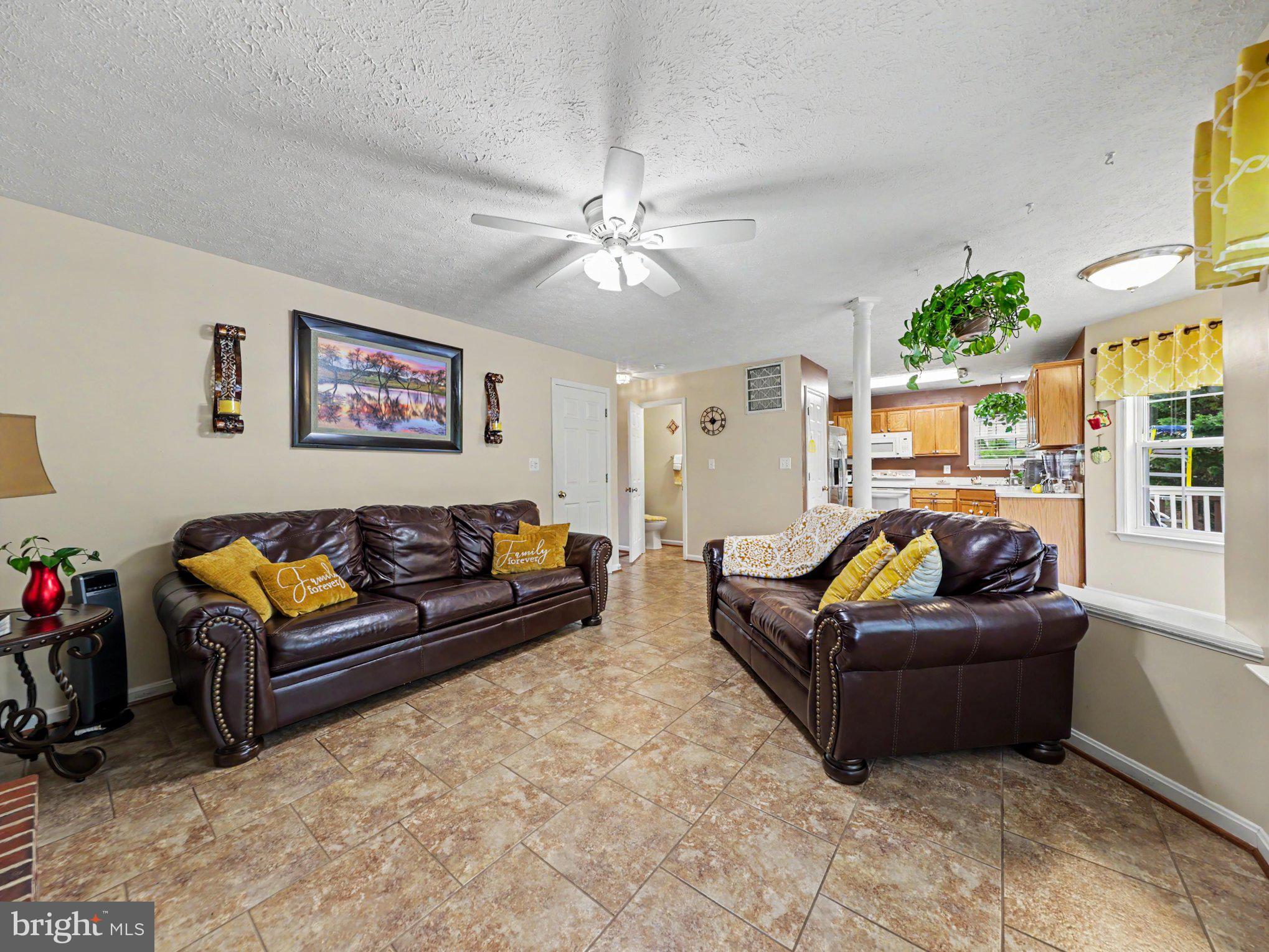 CROWN GRANT - Residential