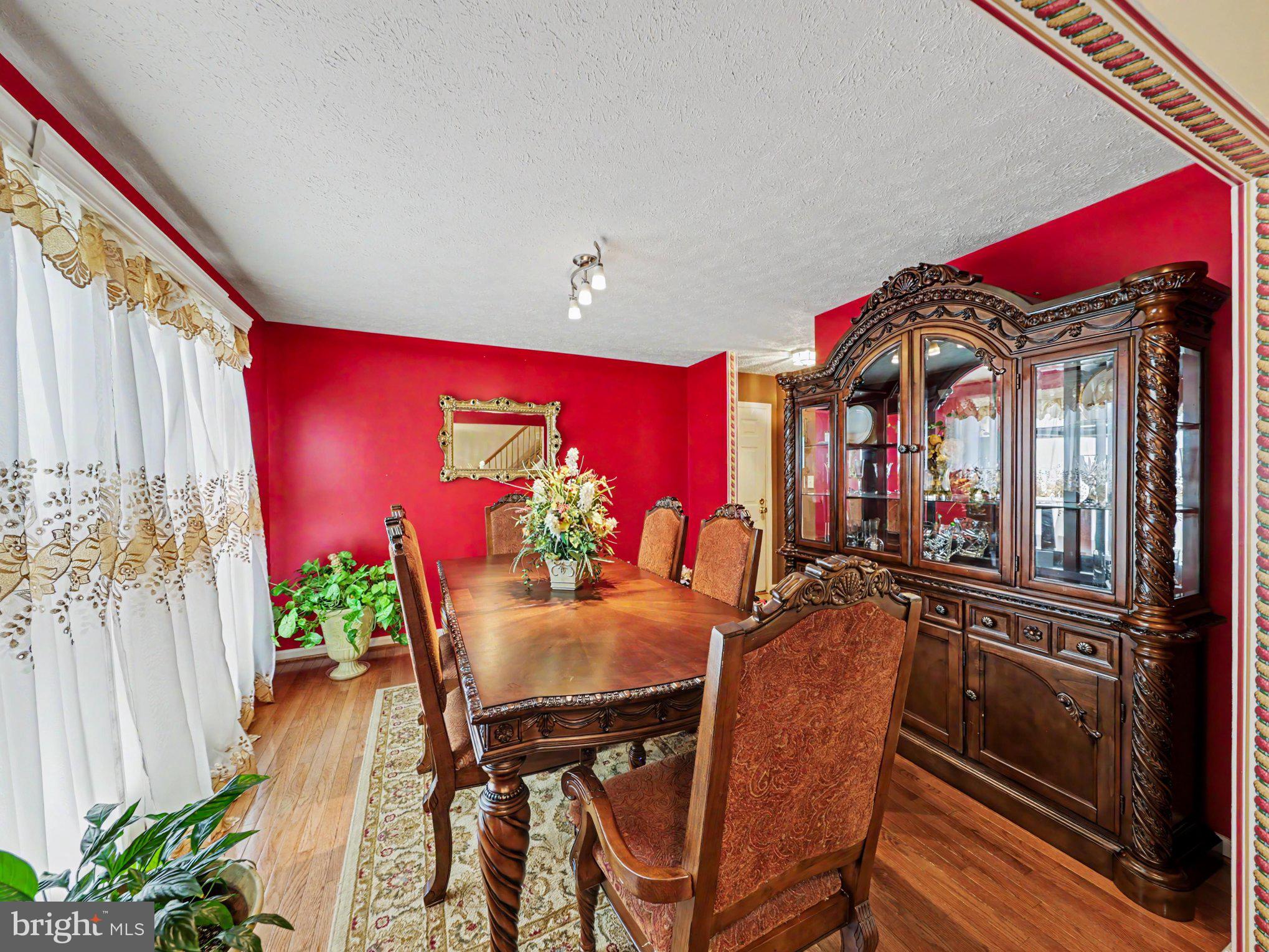 CROWN GRANT - Residential
