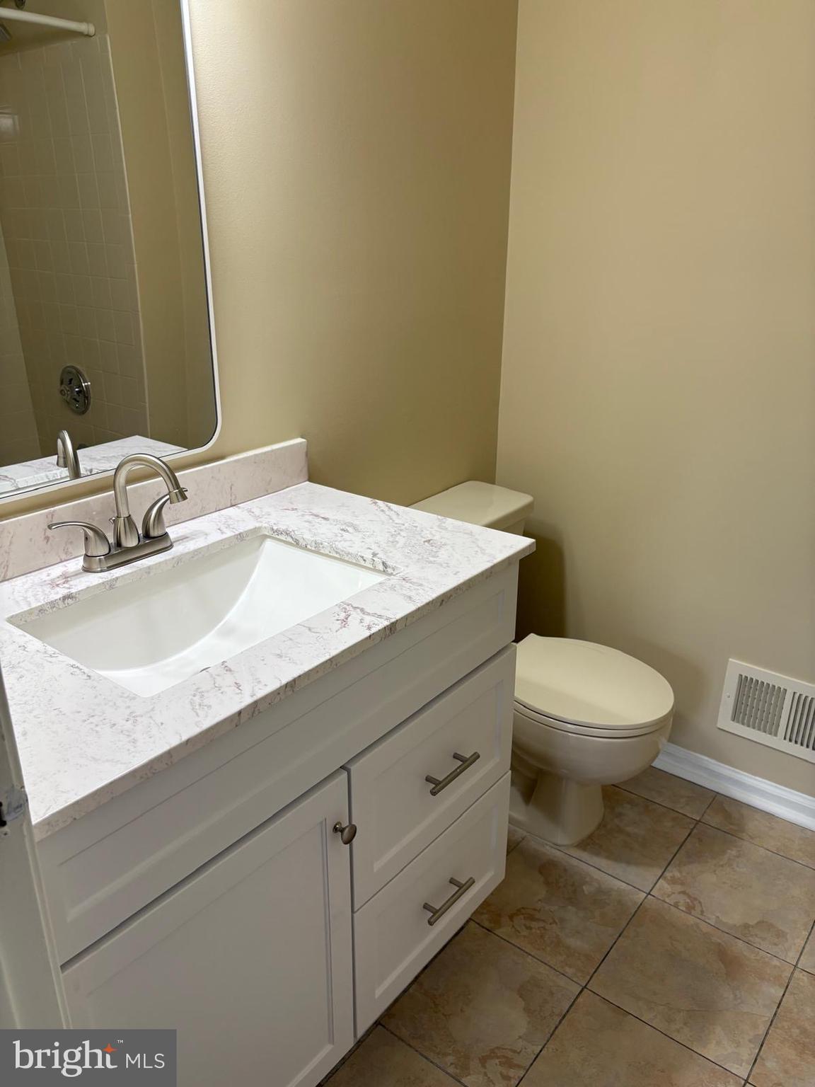 OXFORD CROSSING - Residential Lease