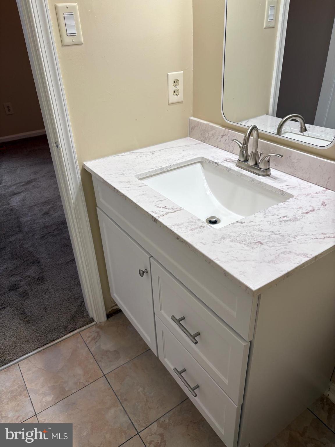 OXFORD CROSSING - Residential Lease