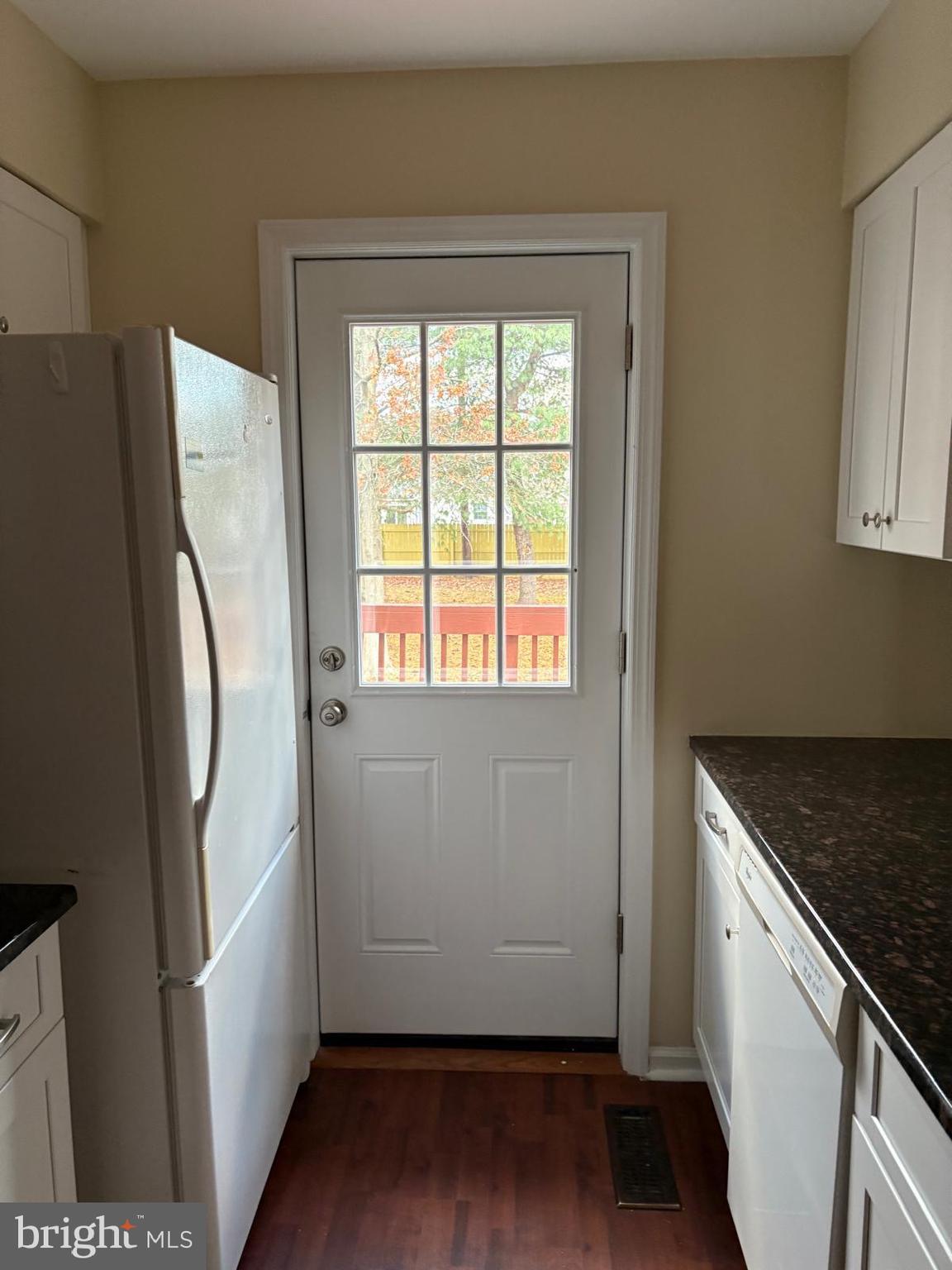 OXFORD CROSSING - Residential Lease