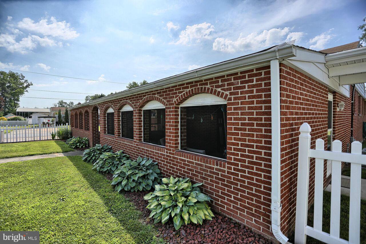 GRANTLEIGH STATION - Residential