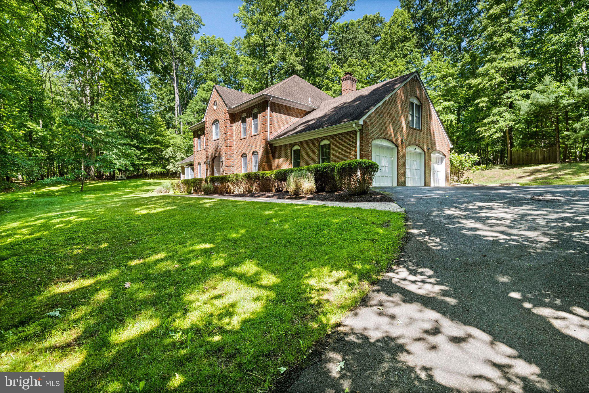 RUNNING BROOK ESTATES - Residential