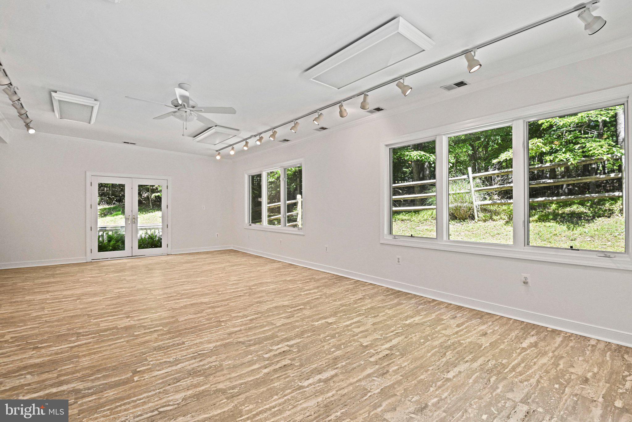 RUNNING BROOK ESTATES - Residential