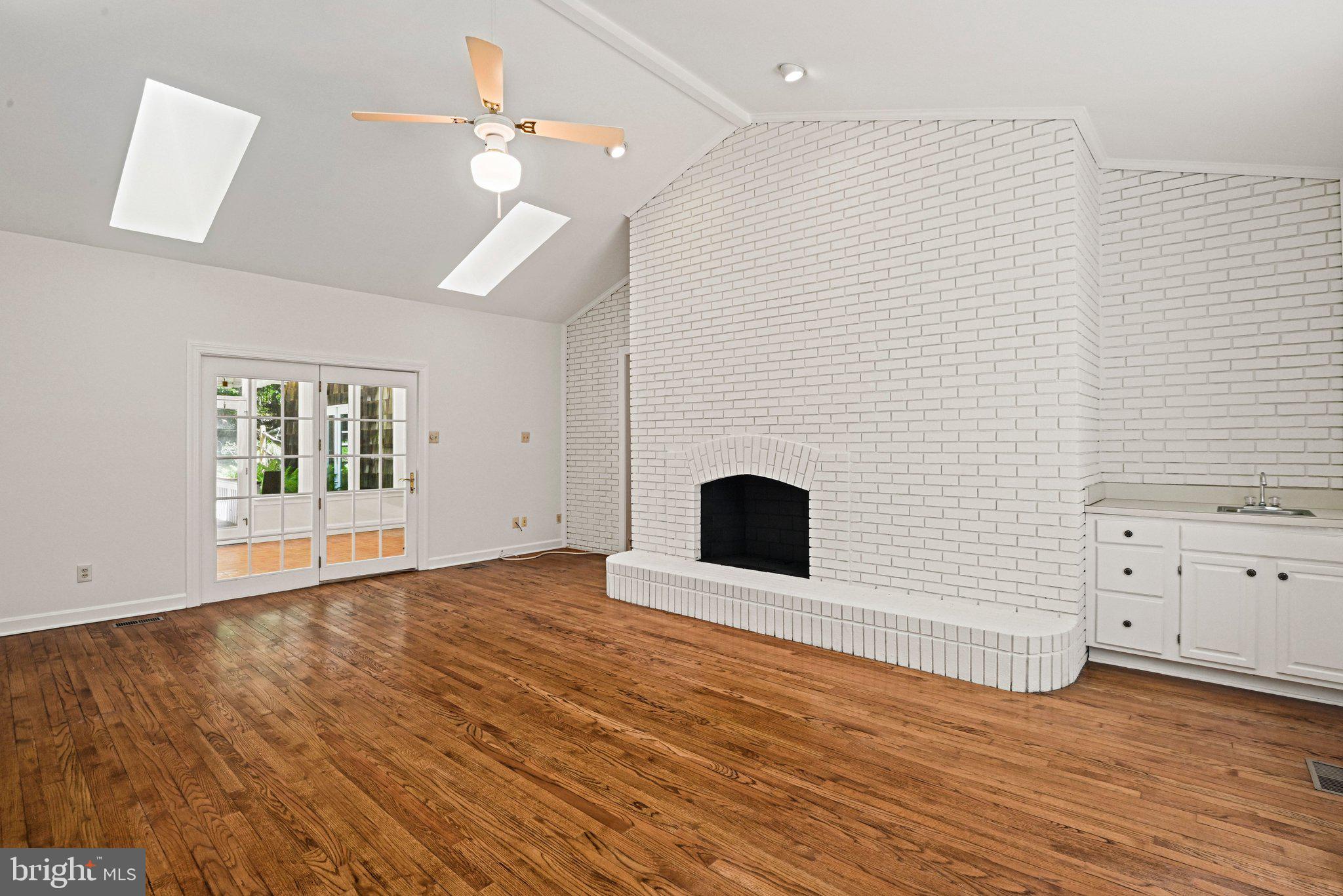 RUNNING BROOK ESTATES - Residential