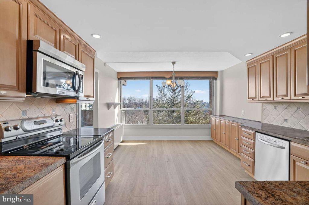 Photo of 1001 City Avenue #WB-914, WYNNEWOOD, PA 19096 (MLS # PAMC2161740)