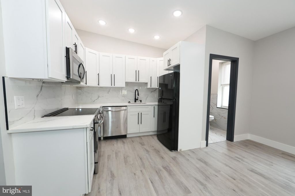 Photo of 3567 Kensington Avenue, PHILADELPHIA, PA 19134 (MLS # PAPH2561394)