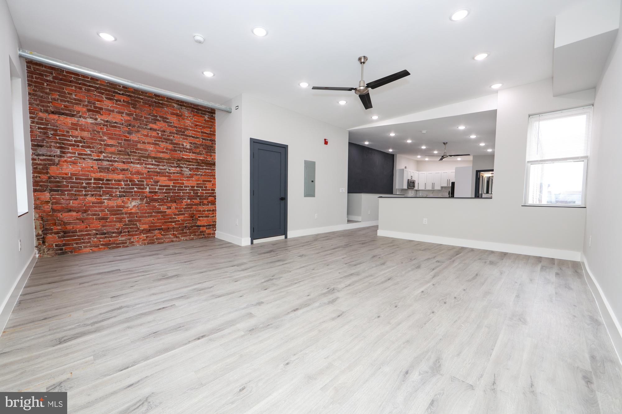 PHILADELPHIA - Residential