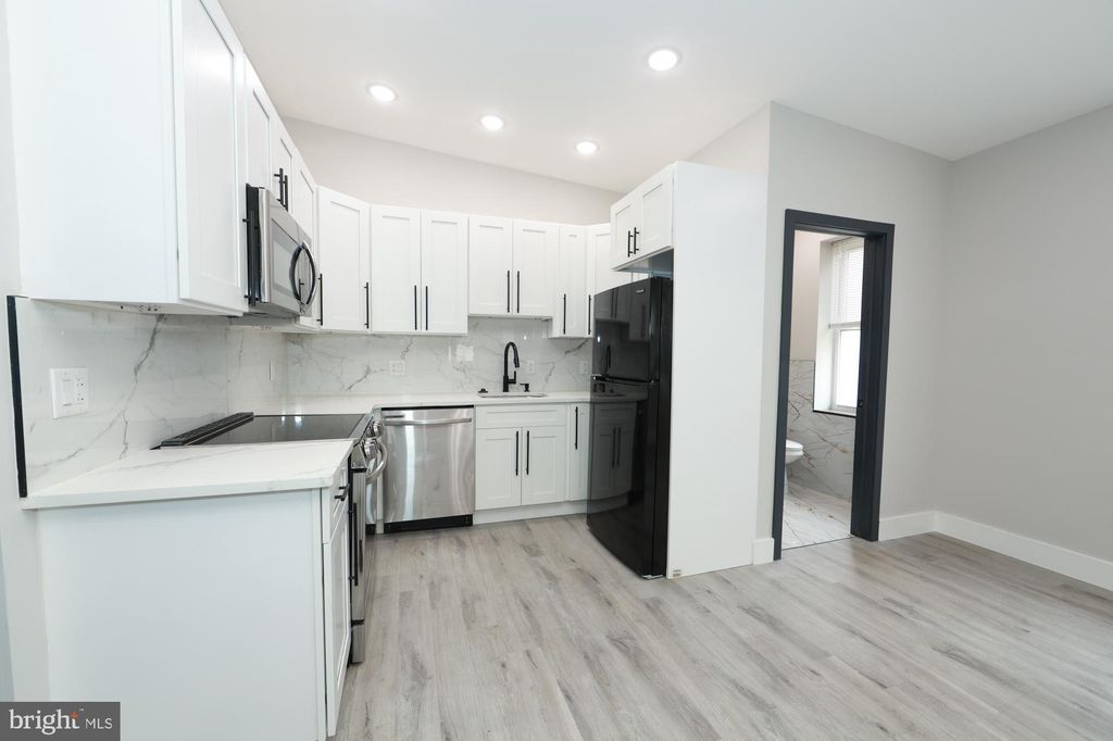 Photo of 3567 Kensington Avenue, PHILADELPHIA, PA 19134 (MLS # PAPH2561394)