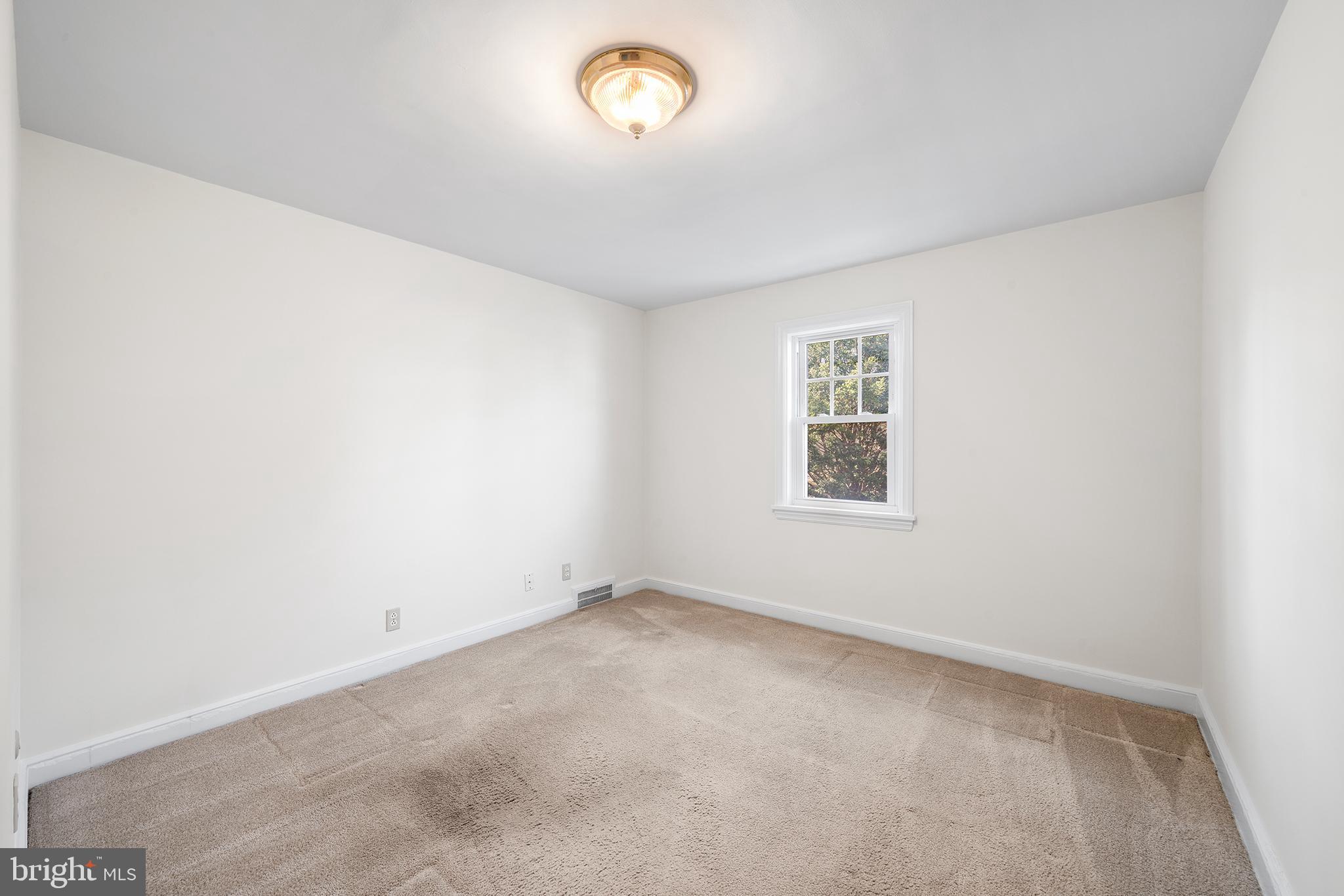 BROOKTHORPE HILLS - Residential