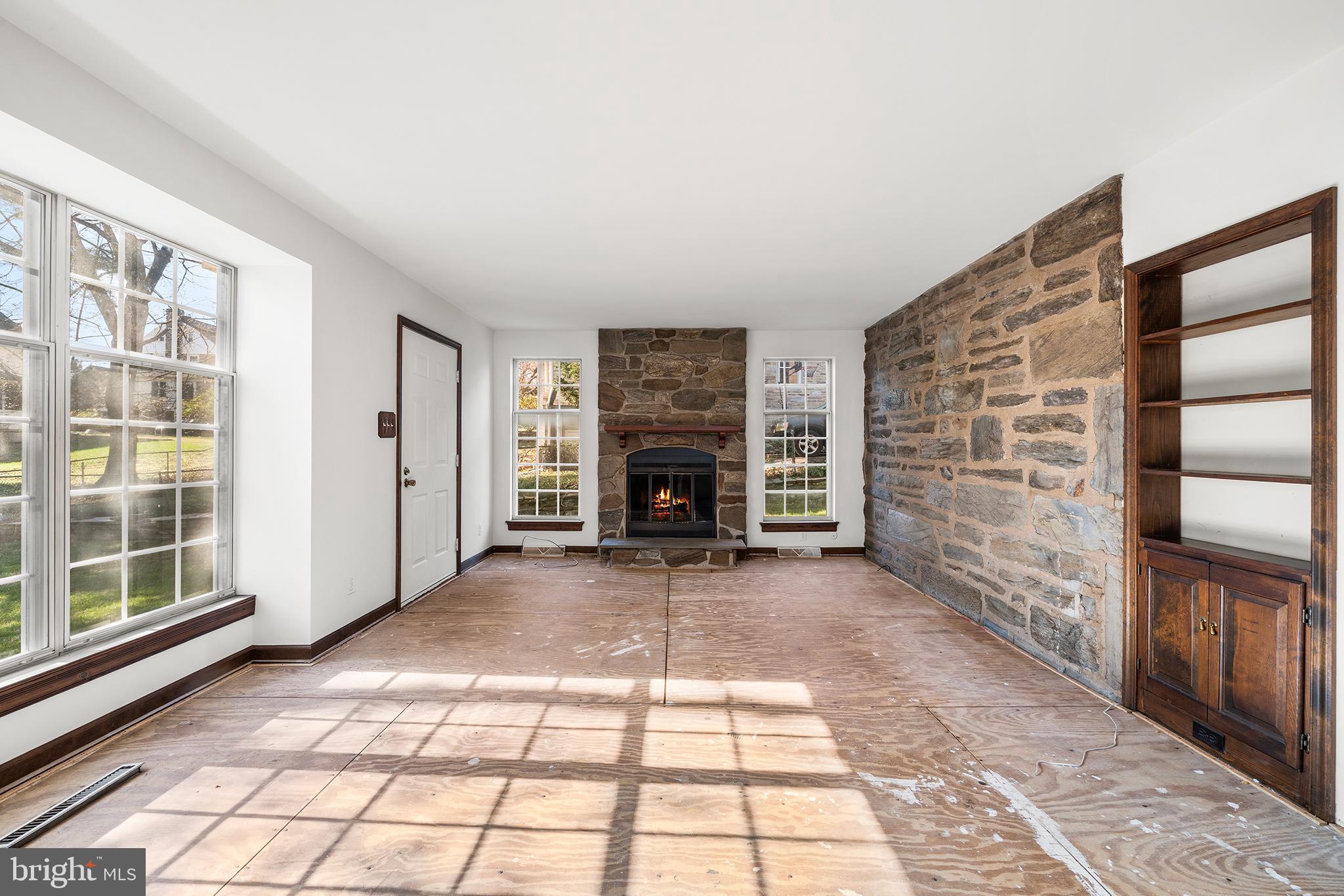 BROOKTHORPE HILLS - Residential