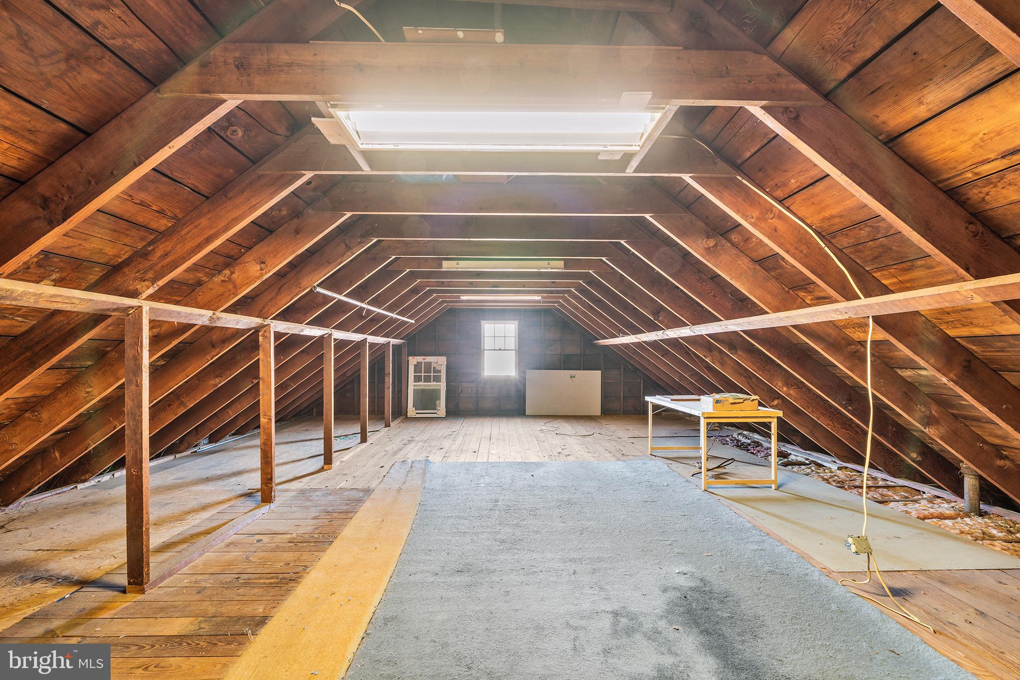 BROOKTHORPE HILLS - Residential