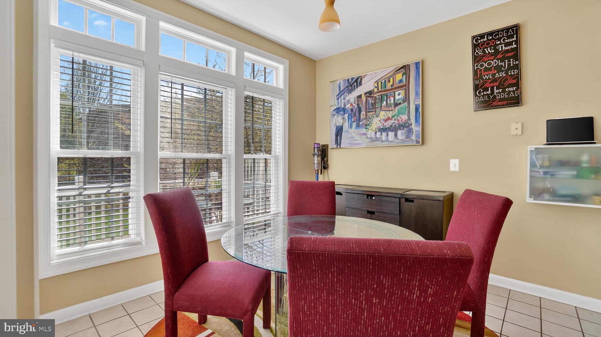 WAVERLY WOODS - Residential