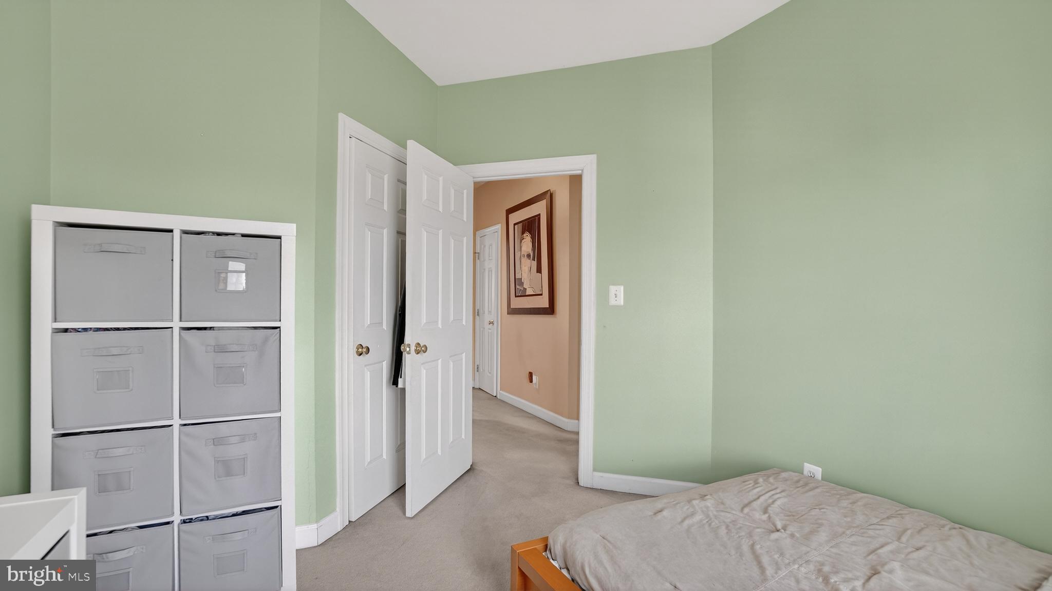 WAVERLY WOODS - Residential