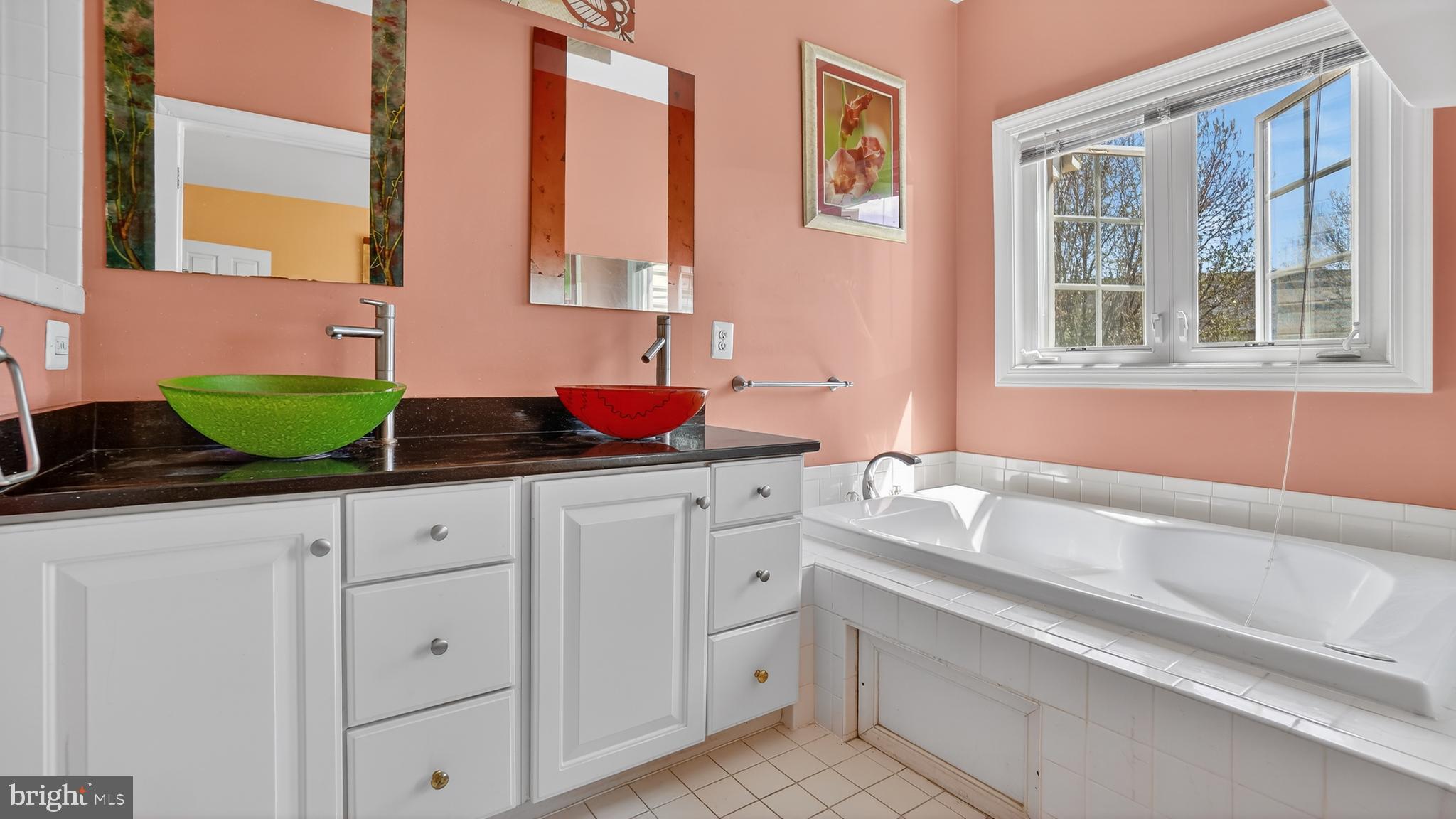 WAVERLY WOODS - Residential